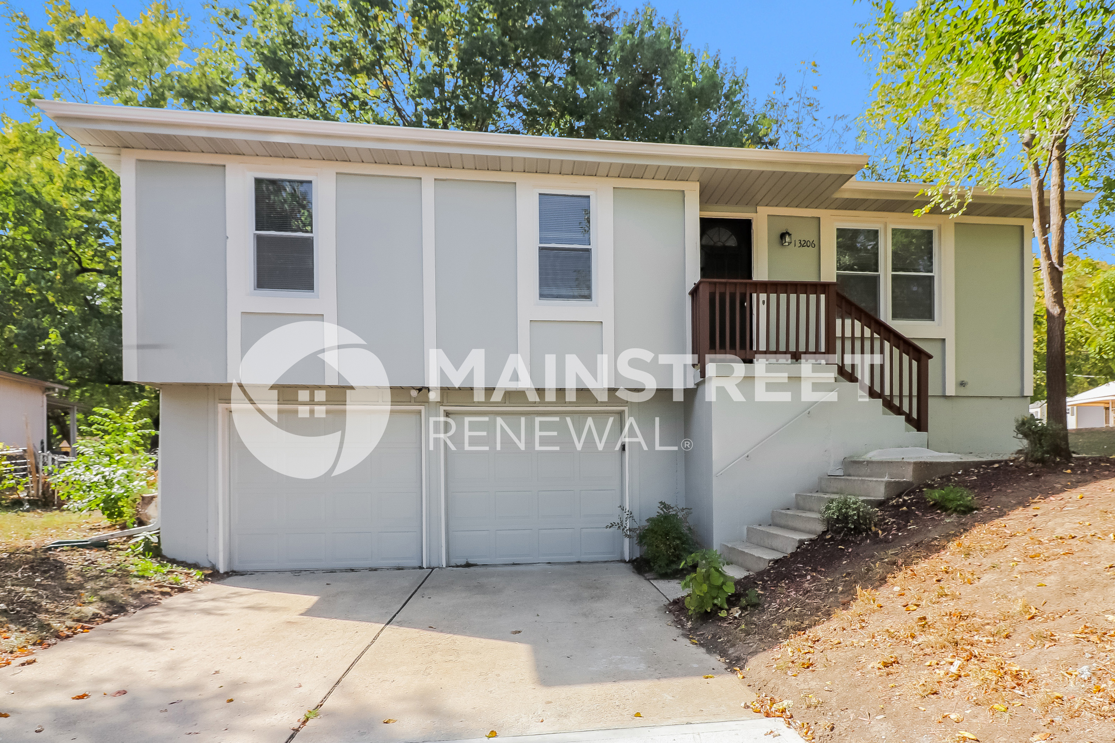 13206 15TH ST GRANDVIEW, MO 64030